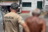 Idoso é preso por tráfico e suspeita de violência doméstica na zona norte de Manaus A captura ocorreu na rua Quartzo, em cumprimento a um mandado de prisão por tráfico de drogas.