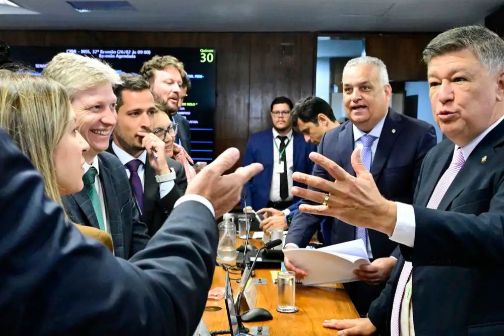 CPMI do INSS aprova quebra de sigilos de Lulinha e convoca novos investigados