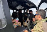 Criança ferida por ouriço de castanha é resgatada por helicóptero no Amazonas