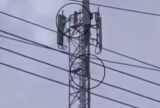 Crianças são flagradas escalando torre de telefonia no interior do Amazonas