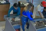 Trio invade loja em área nobre de Manaus e deixa prejuízo superior a R$ 10 mil