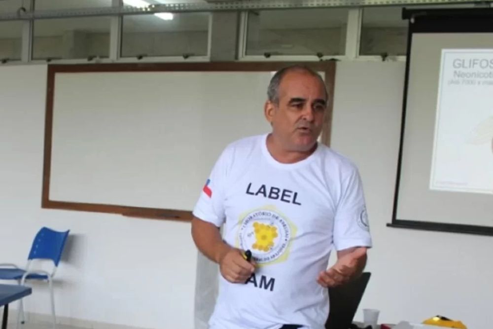 Suspeitos de matar professor da Ufam na AM-010 são presos em Manaus Suspeitos de matar professor da Ufam na AM-010 são presos em Manaus