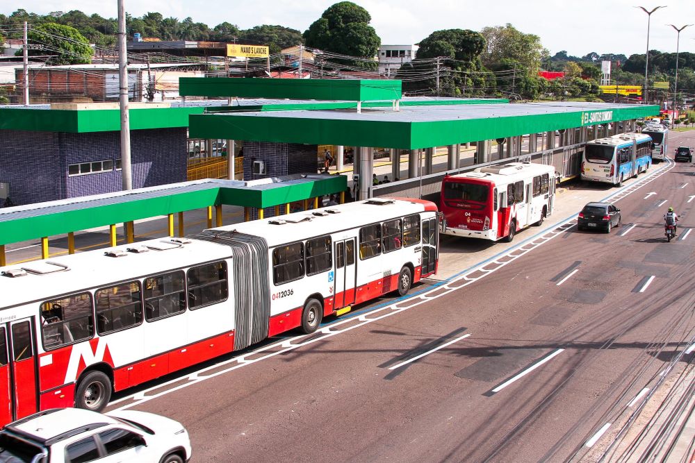 Alta de transportes e alimentos leva inflação a 0,88% em março