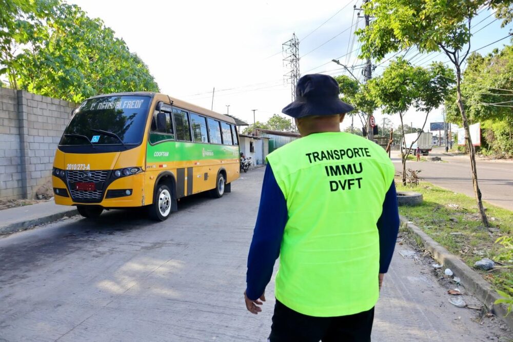 Fiscalização contra transporte irregular é intensificada nas zonas Oeste e Sul de Manaus