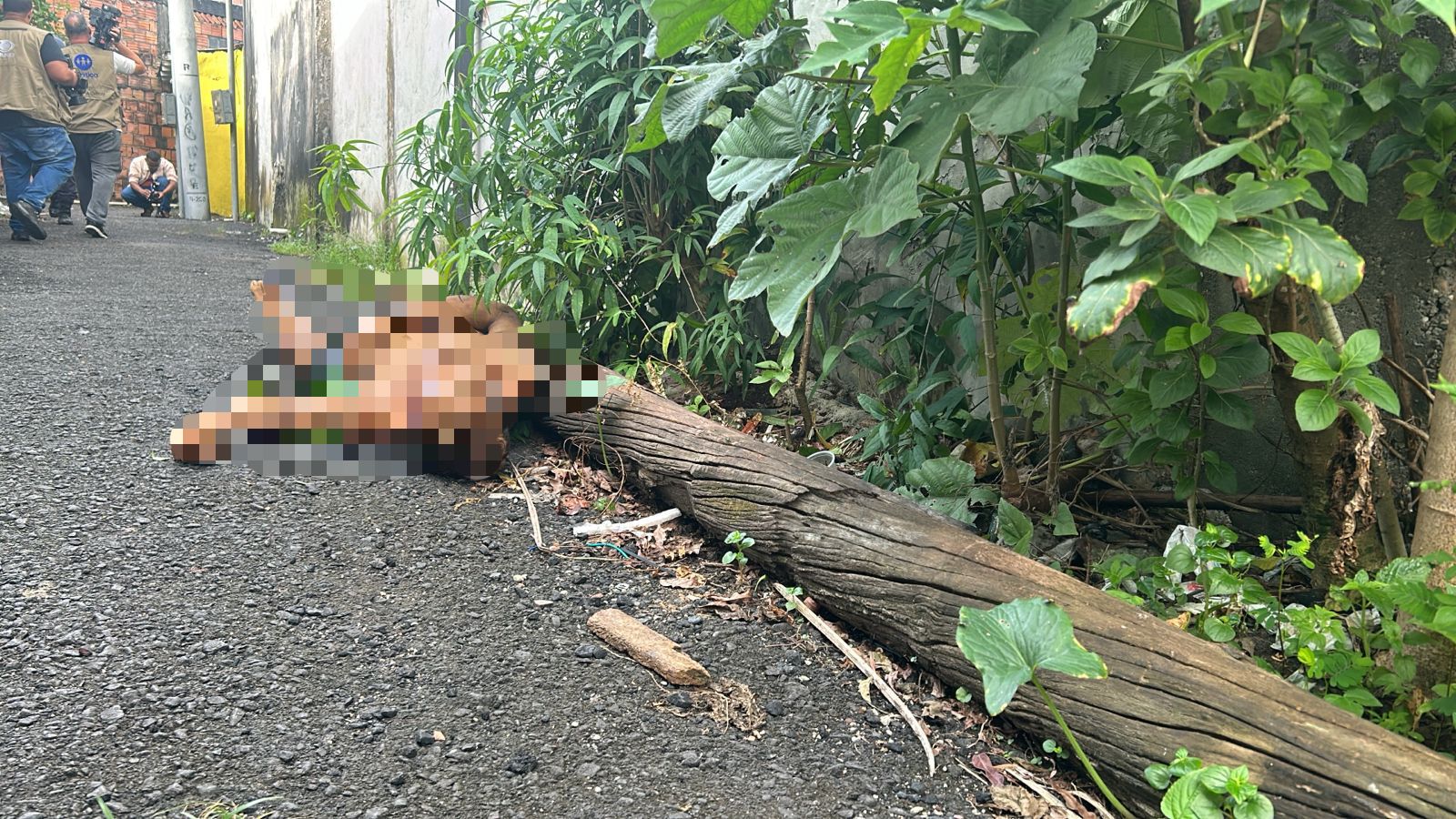 Homem em situa&ccedil;&atilde;o de rua &eacute; torturado e morto no bairro Coroado, em Manaus