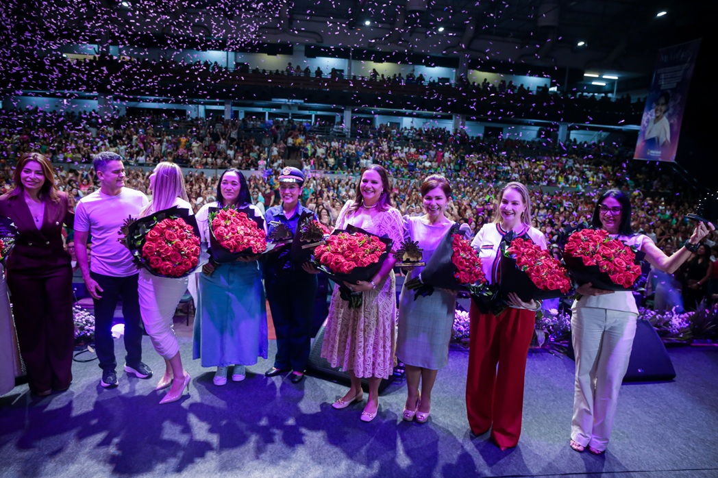 Evento “Mulheres que Inspiram” reúne mais de 4 mil participantes em Manaus