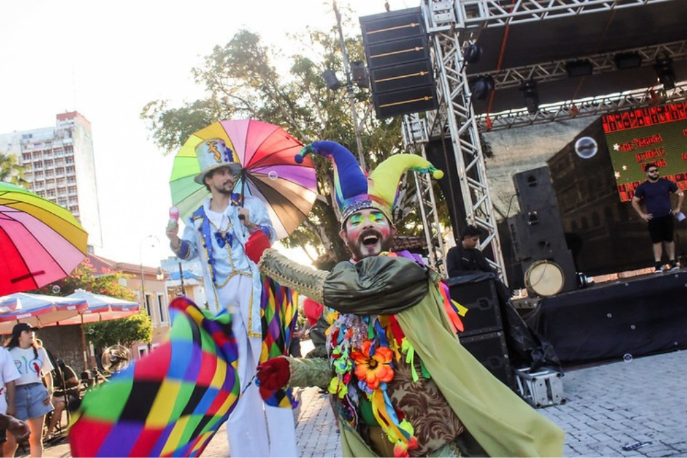 Mostra Amyipaguana transforma Largo de S&atilde;o Sebasti&atilde;o em palco da cultura popular