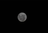 Maio chega ao fim com rara combinação entre Lua Azul e microlua