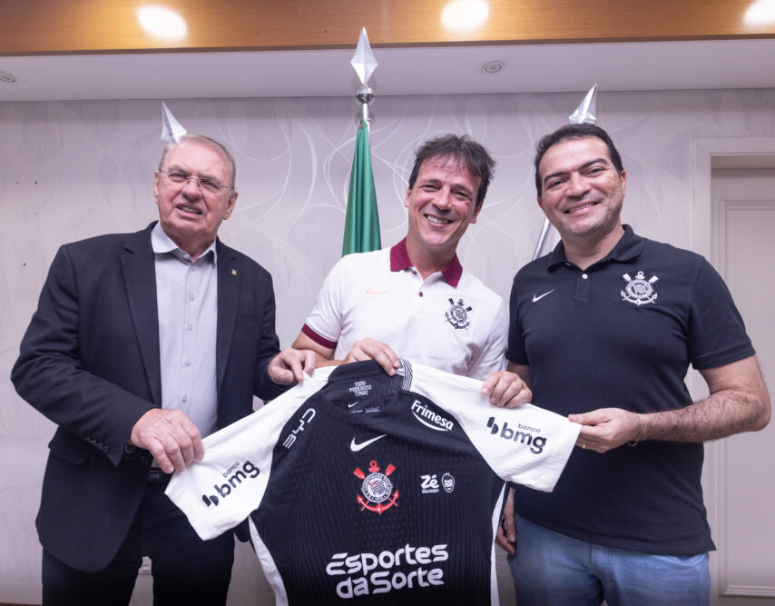 Corinthians anuncia Fernando Diniz como novo treinador