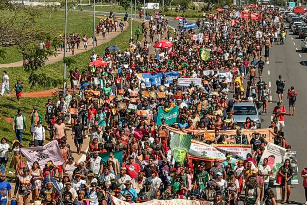 Indígenas pedem territórios livres da exploração de petróleo
