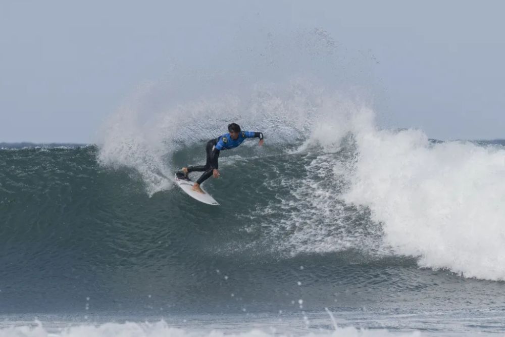 Miguel Pupo vence final brasileira e abre temporada do surfe com título