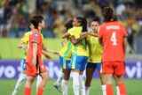 Brasil goleia Coreia do Sul na estreia do Fifa Series feminino