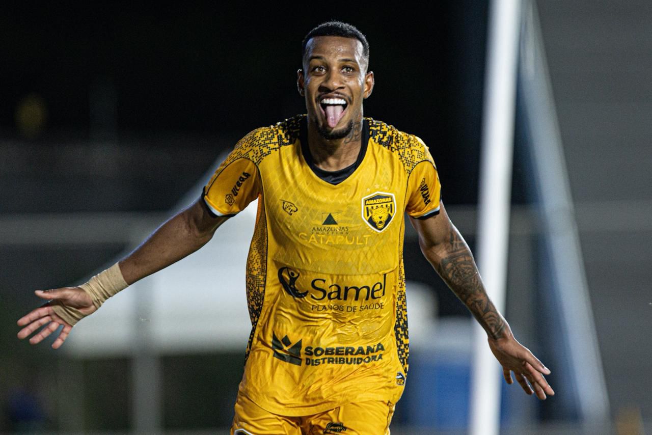 Amazonas vence o Ituano-SP por 3 a 0 e assume a liderança da Série C