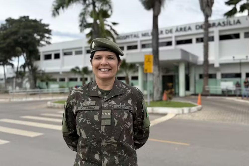 Primeira oficial-general do Exército assume direção do Hospital Militar de Área de Brasília