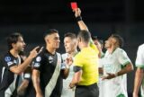 Vasco perde para o Audax Italiano após duas expulsões e segue sem vencer na Sul-Americana