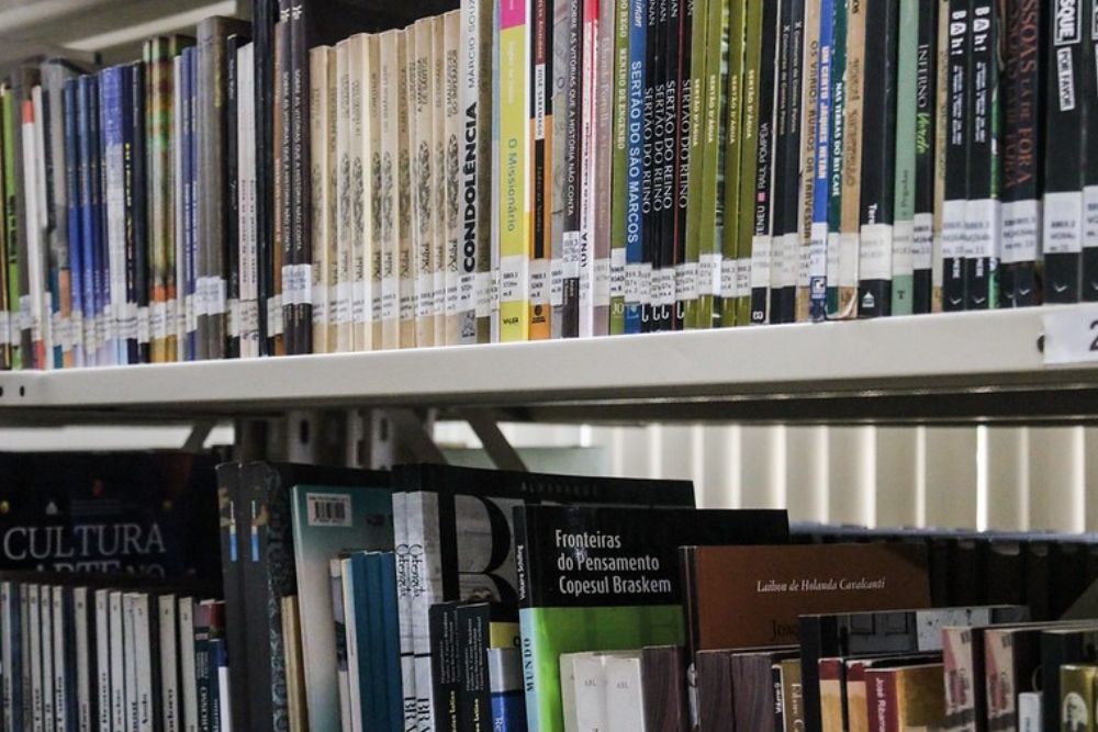 Jornada Literária promove atividade de incentivo à leitura para idosos em Manaus