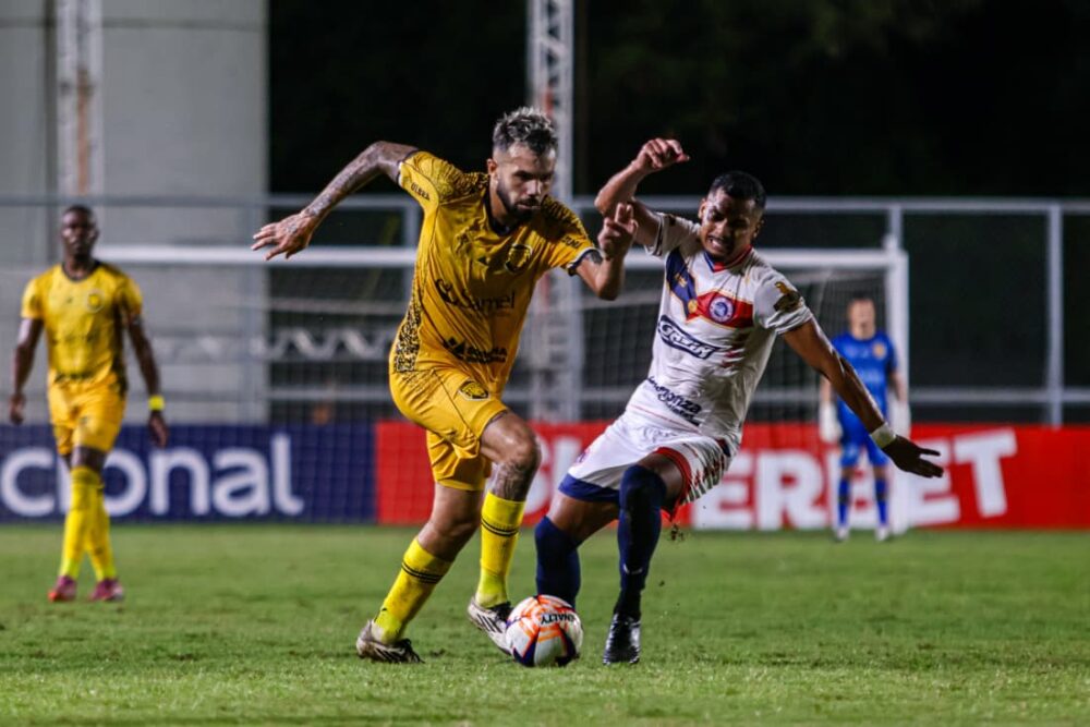 Nacional e Amazonas vencem na Copa Norte e seguem vivos na briga por classificação