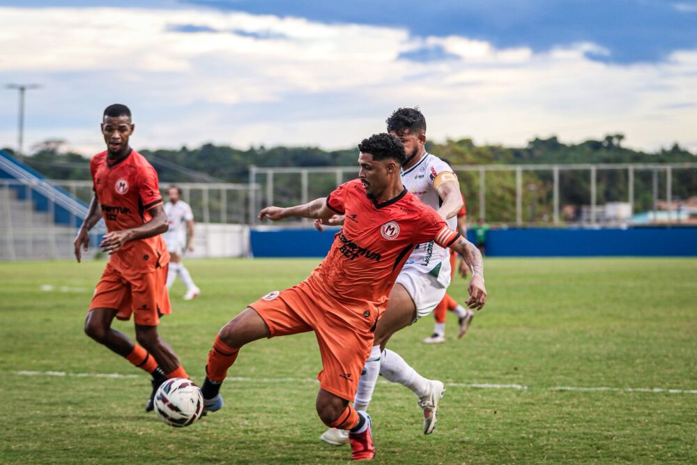 Manaus e Manauara empatam em 1 a 1 durante partida na série D