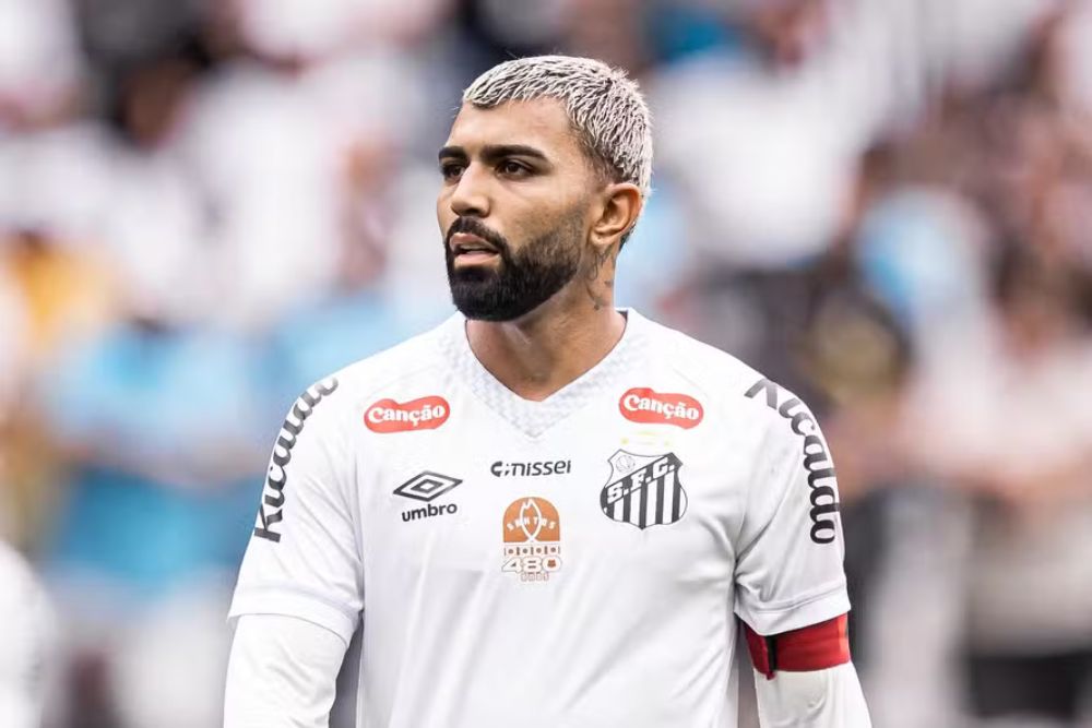 Gabigol se destaca como garçom no Santos e alcança feito inédito na carreira