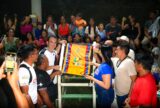 Prefeitura entrega campo iluminado na Vila Batista, em Parintins