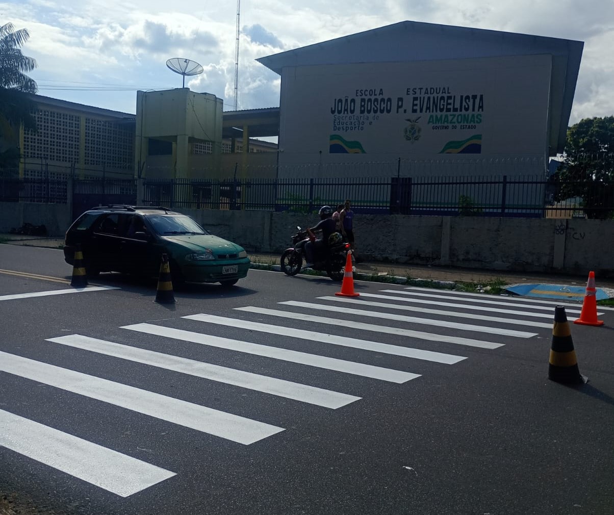 Mais de 400 faixas de pedestres são implantadas e revitalizadas em Manaus