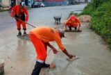 Rua José Romão recebe obras de drenagem e nova calçada na zona leste