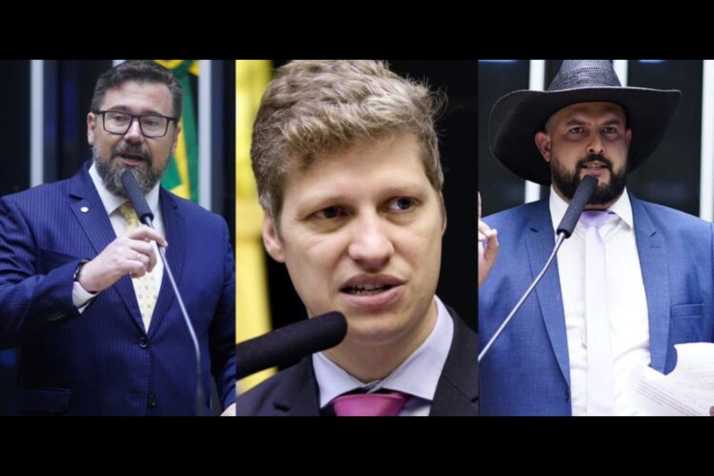 Conselho de Ética adia análise contra deputados por quebra de decoro