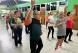 FUnATI amplia bem-estar de idosos com oficinas de dança em Manaus