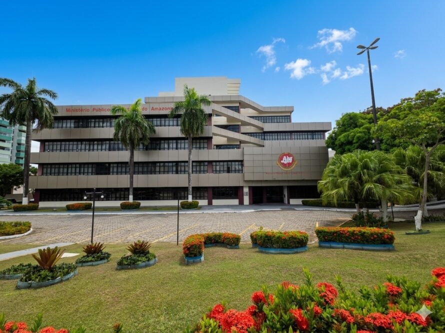 Operação Dupla Face apura conduta de agentes públicos em Manaus