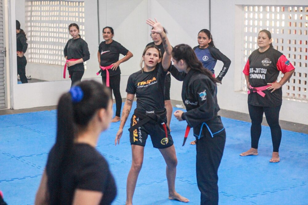 Festival de Parintins 2026 ter&aacute; programa&ccedil;&atilde;o esportiva com torneios, curso de defesa pessoal e corrida de rua