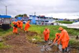 Prefeitura inicia limpeza na orla da Francesa