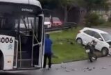 Carro de app e ônibus se envolvem em acidente na avenida Max Teixeira