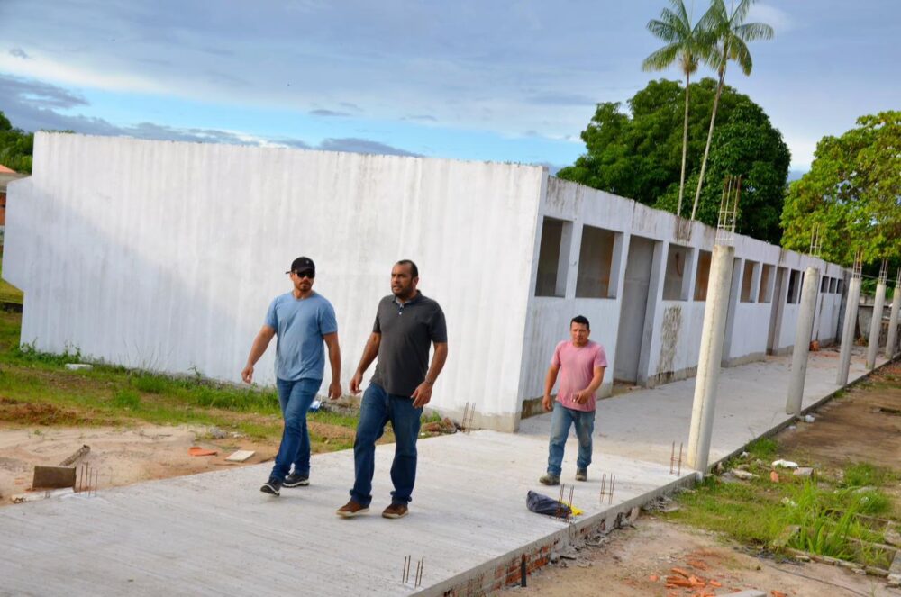 Escola e ginásio avançam no Paulo Corrêa