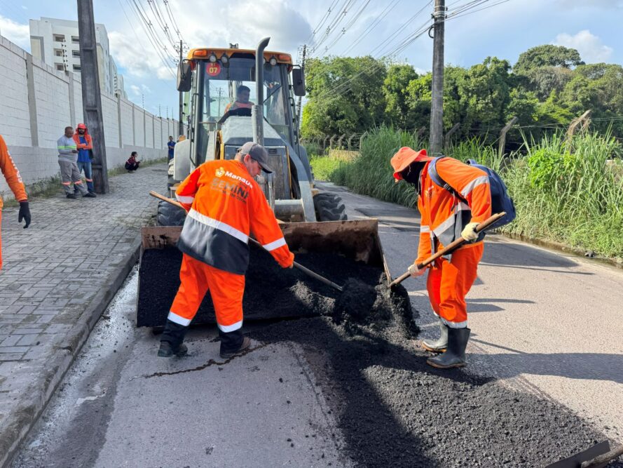 Prefeitura de Manaus intensifica manutenção asfáltica no bairro Colônia Japonesa