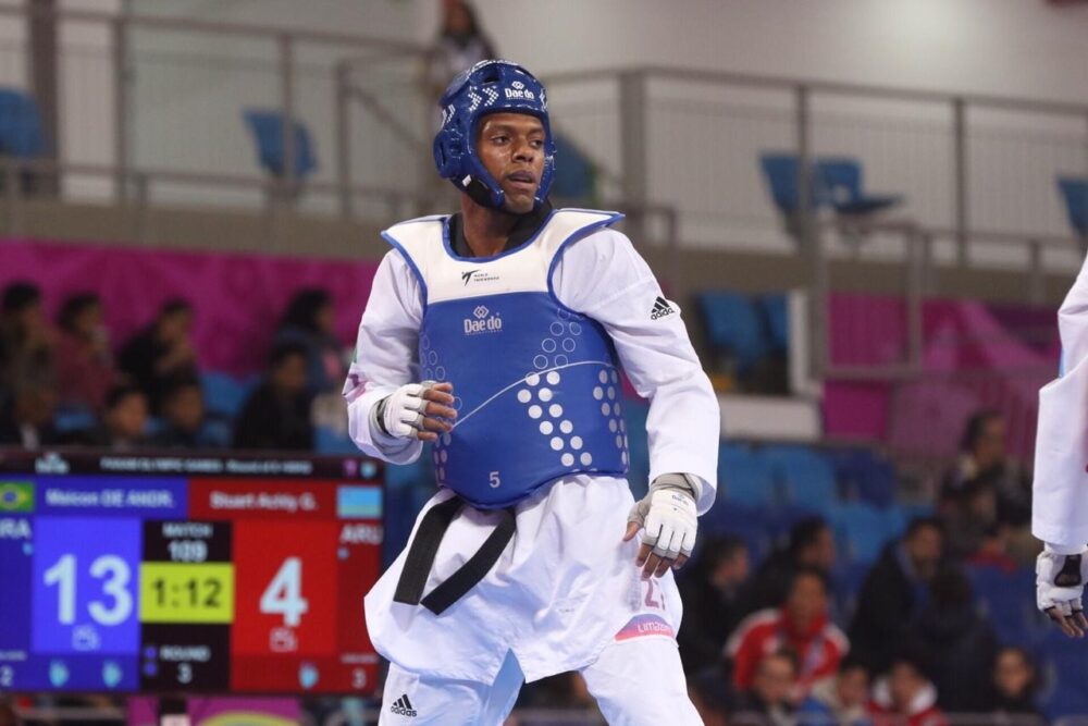 Taekwondo: atleta olímpico brasileiro é suspenso por violar regras antidoping