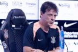 Diniz muda ambiente no Corinthians e implementa estilo próprio em início de trabalho