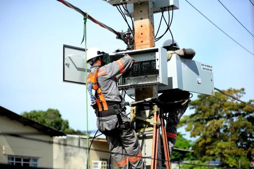 Manutenção na rede elétrica vai interromper fornecimento de energia em bairros de Manaus nesta terça-feira