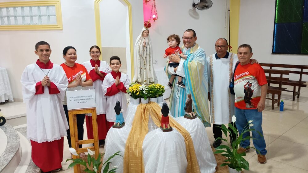Festejos de Nossa Senhora de Fátima movimentam comunidade católica na zona Norte de Manaus