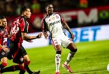 Vitória mostra eficiência e elimina Flamengo da Copa do Brasil