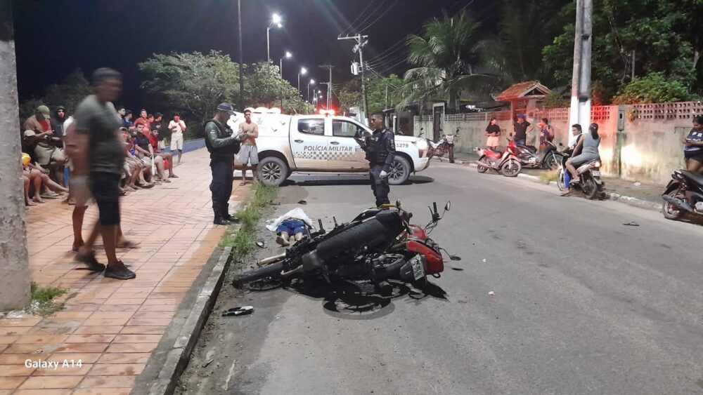 Idoso morre após colisão entre motocicletas em Maués Idoso morre após colisão entre motocicletas em Maués