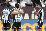 Botafogo supera Corinthians por 3 a 1 no Nilton Santos