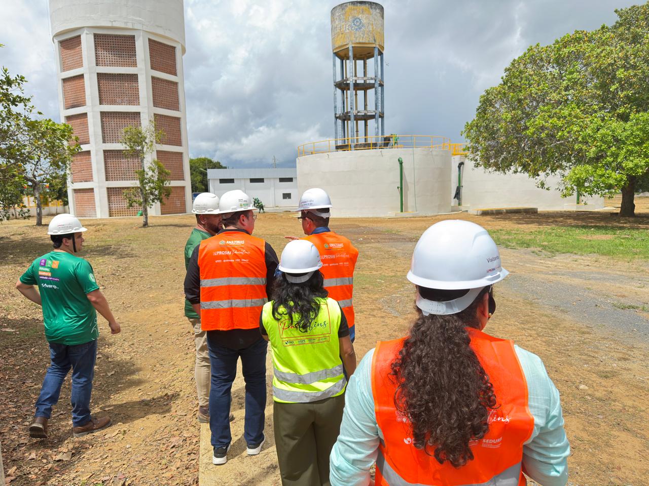 Miss&atilde;o do BID visita Parintins para acompanhar avan&ccedil;o das obras do Prosai