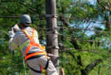 Manutenção na rede elétrica deixará bairros de Manaus sem energia neste sábado (6)