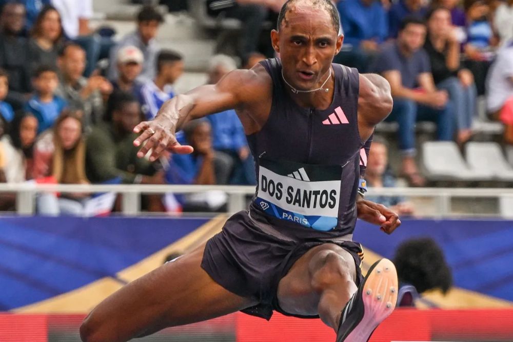 Alison dos Santos leva ouro na etapa de Xiamen da Diamond League