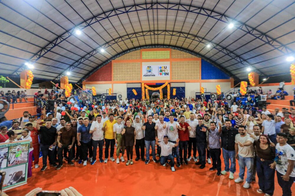 Vila Amazônia ganha novo ginásio poliesportivo
