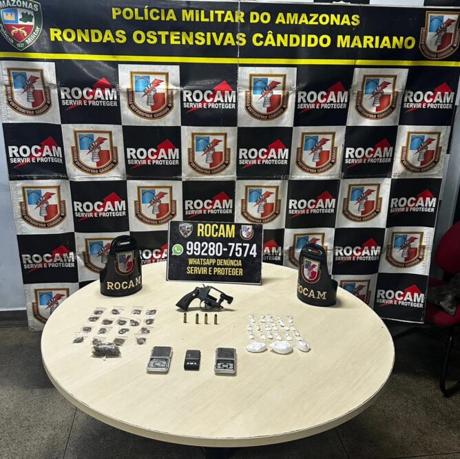 ROCAM apreende arma e drogas durante patrulhamento em Manaus