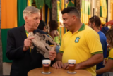 Cervejaria aposta no hexa e promete bebida grátis para torcedores
