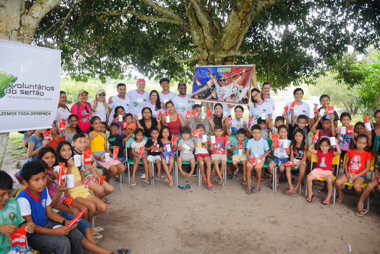 Voluntários do Sertão promovem saúde bucal na Vila Amazônia