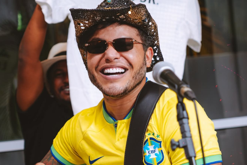 Tierry é atração do Forró do Mumu no Clube Municipal