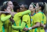 Seleção feminina encara Estados Unidos esta noite em São Paulo